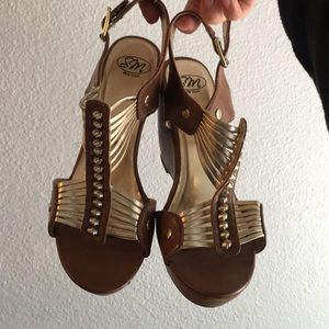 Gold leather wedges